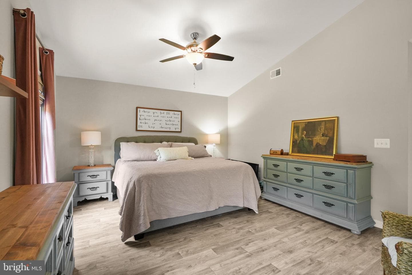 735 Sunset Village Road photo 38