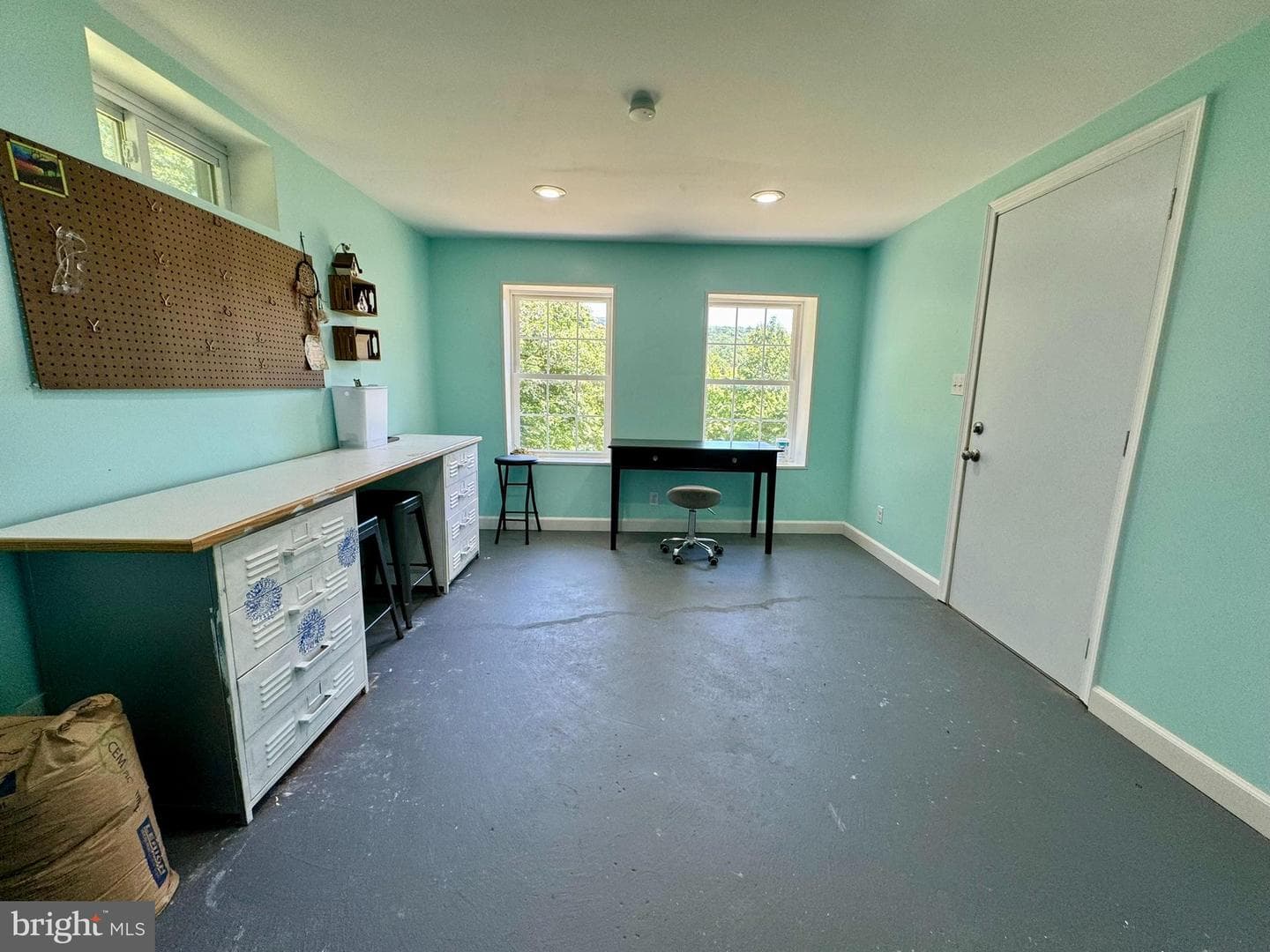 454 Pine Ridge Drive photo 32