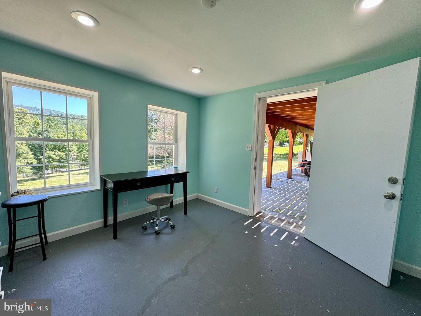 454 Pine Ridge Drive photo 34