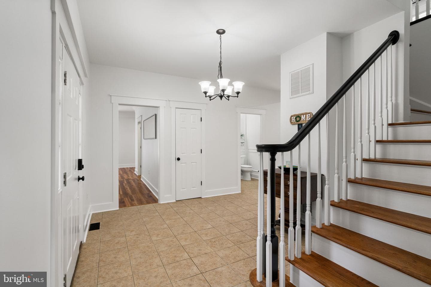 208 Markham Farm Road photo 6
