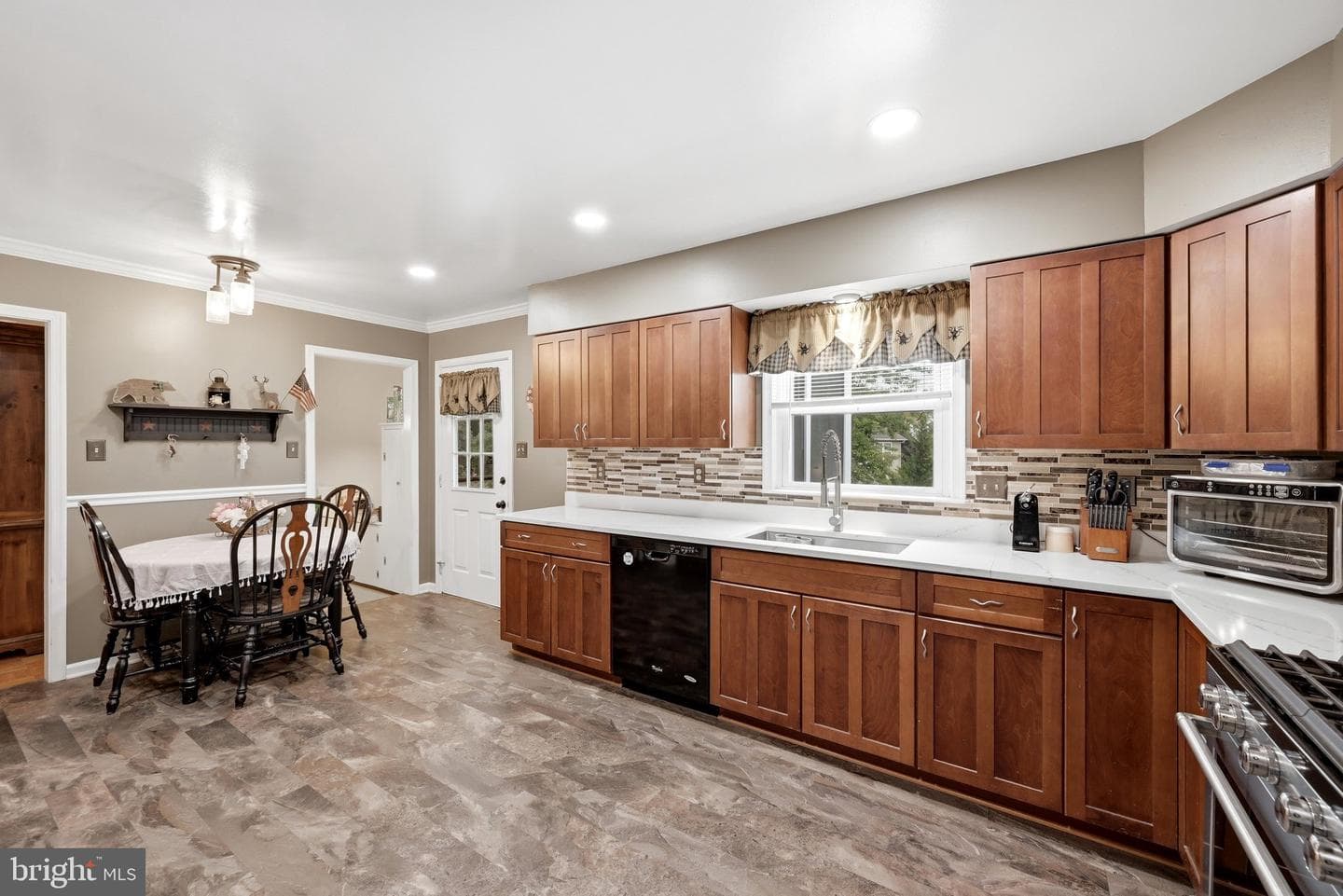 11 Ashlawn Ct photo 16