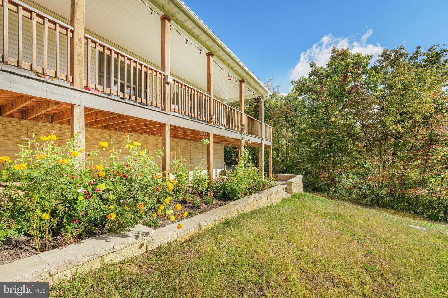 462 Gary Ln photo 5