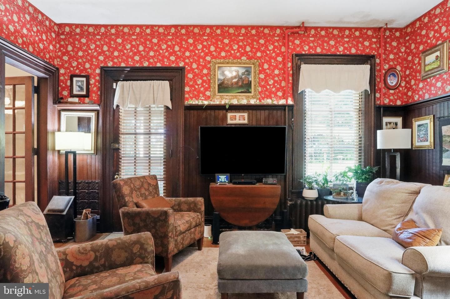 236 Riverside Drive photo 40