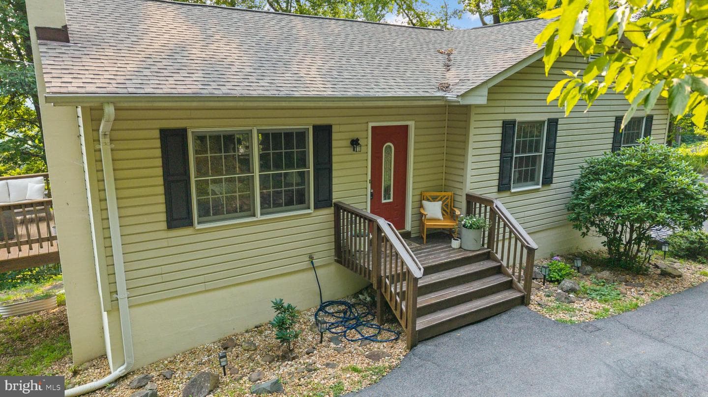 1336 Granny Smith Road photo 1