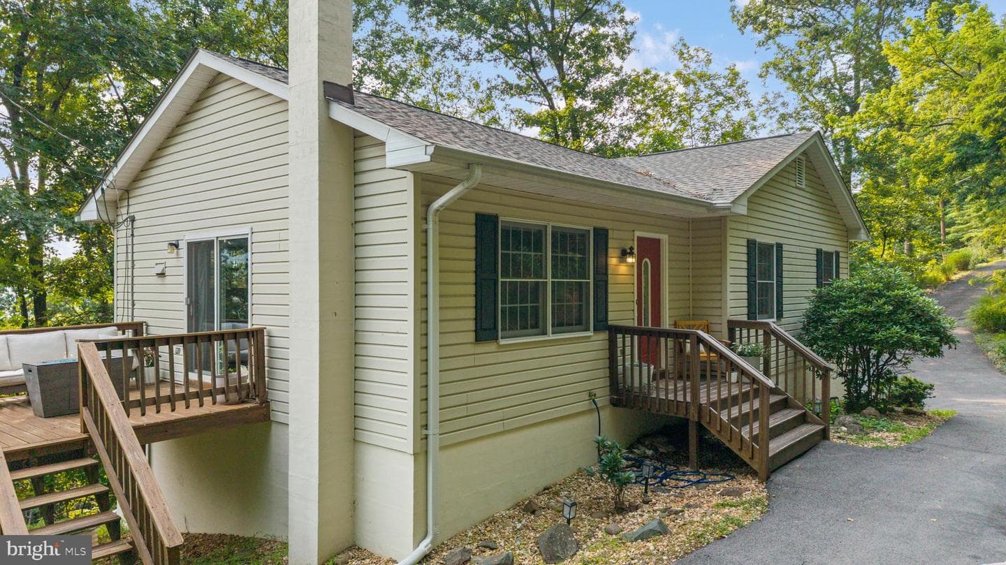 1336 Granny Smith Road photo 2