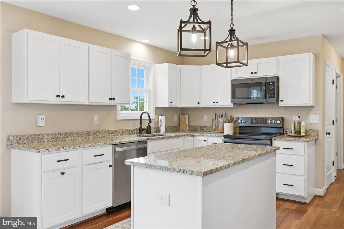 524 Lower Valley Road photo 21