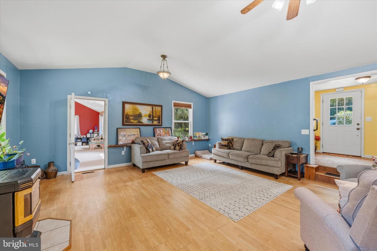 102 Bens Court photo 17