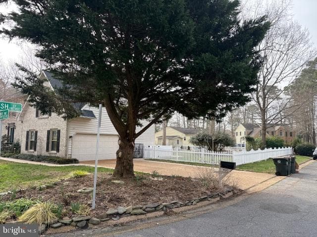 400 Willards Way photo 4