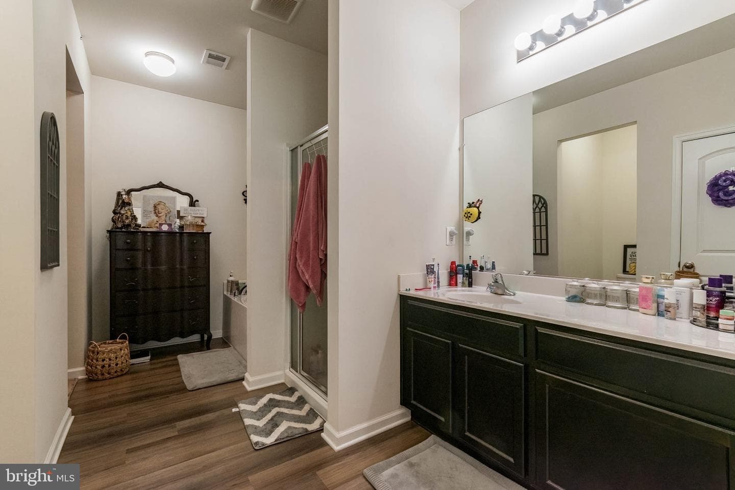 115 Sargent Lane photo 27