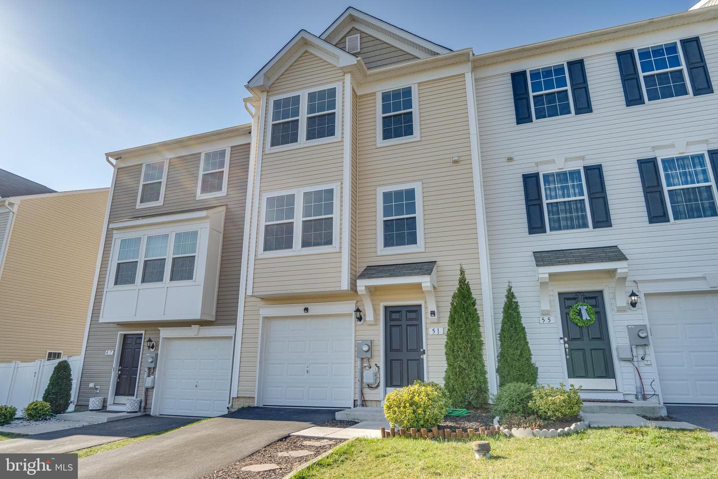 51 Athens Drive photo 3
