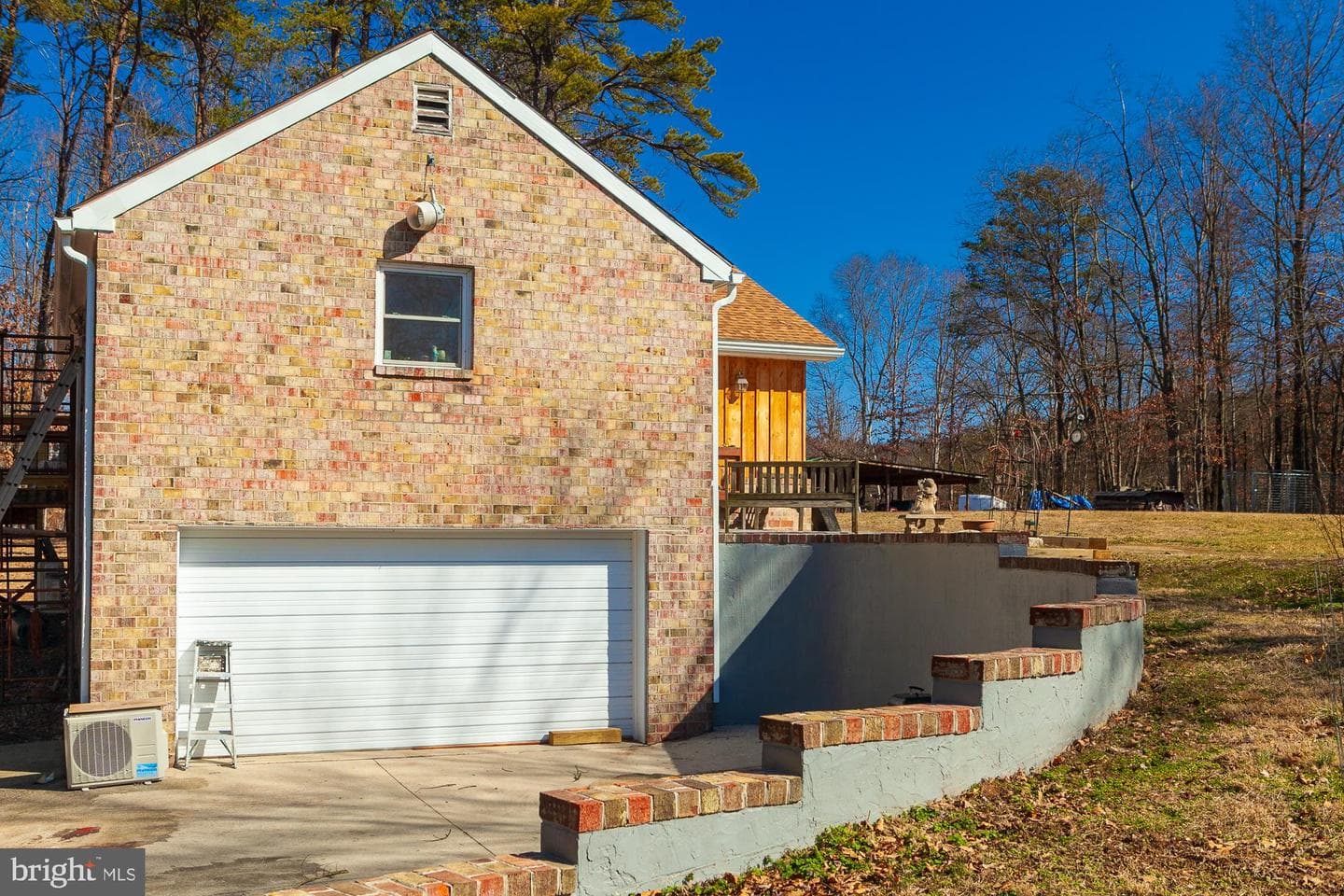 595 E Ganotown Road photo 9