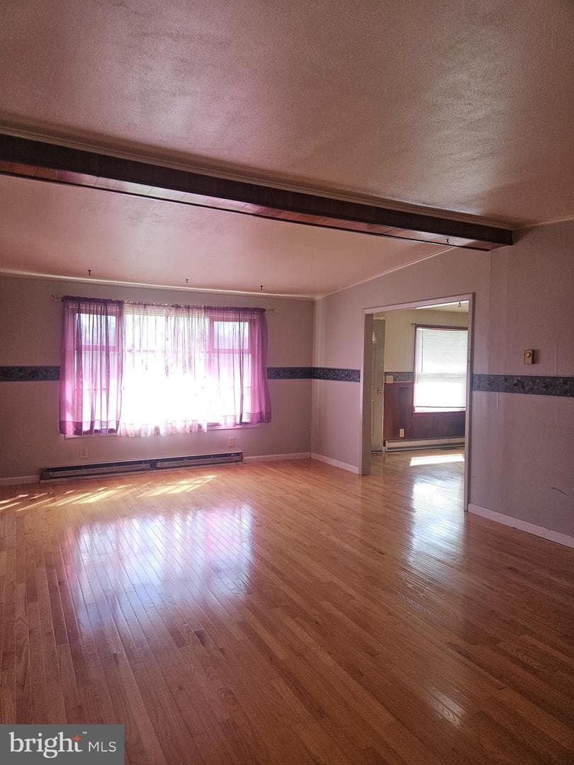 260 Henshaw Road photo 7