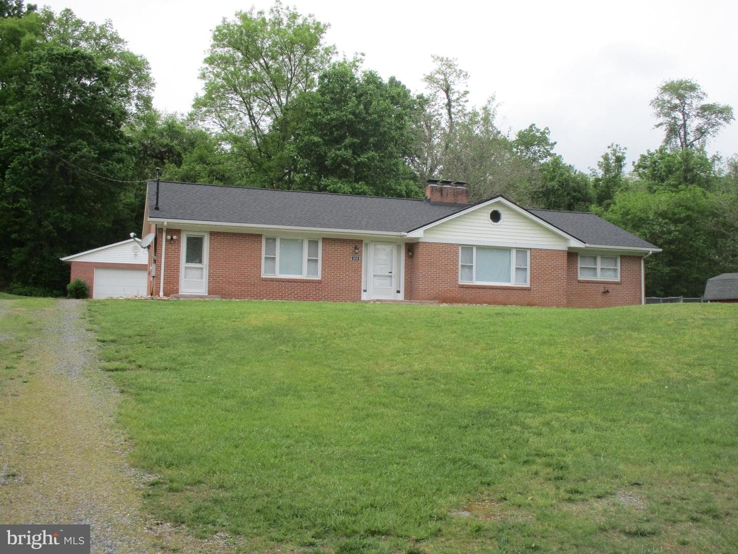 168 Shellbark Lane photo 3