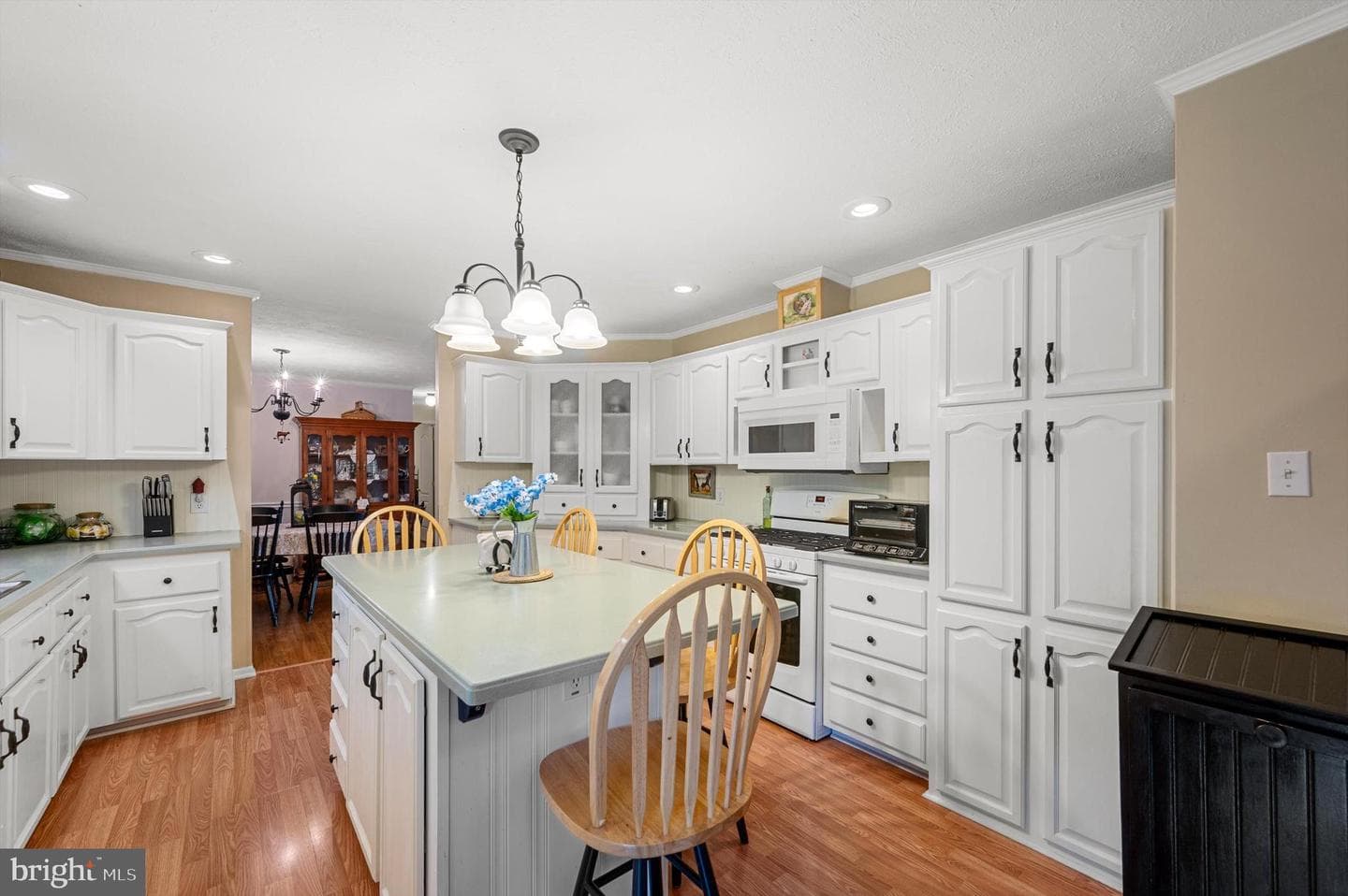 244 Sharons Lane photo 8