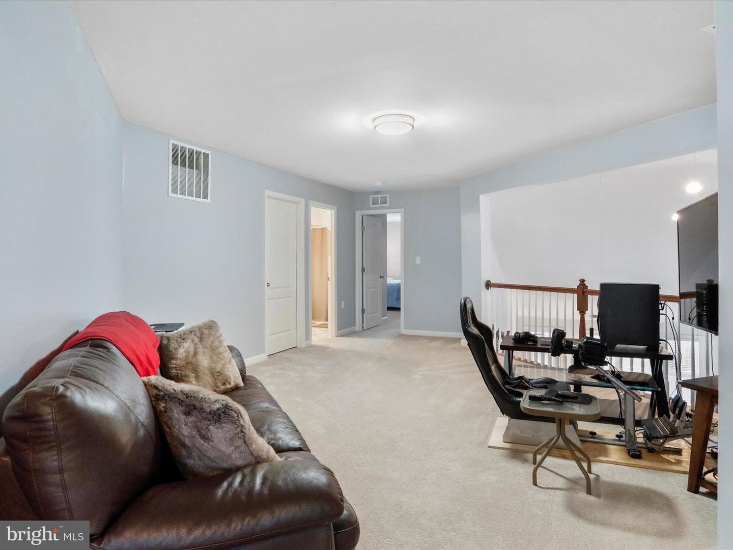 116 Strathmore Way E photo 22