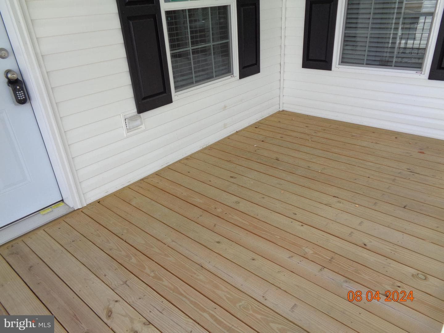 247 Apollo Court photo 4