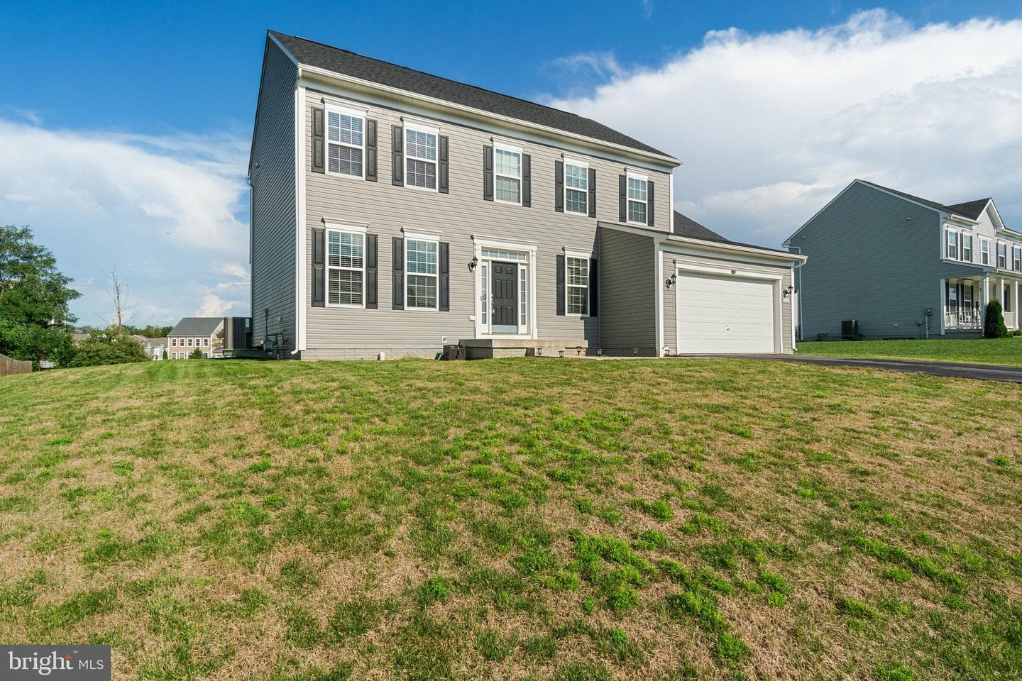 846 Calvert Circle photo 3
