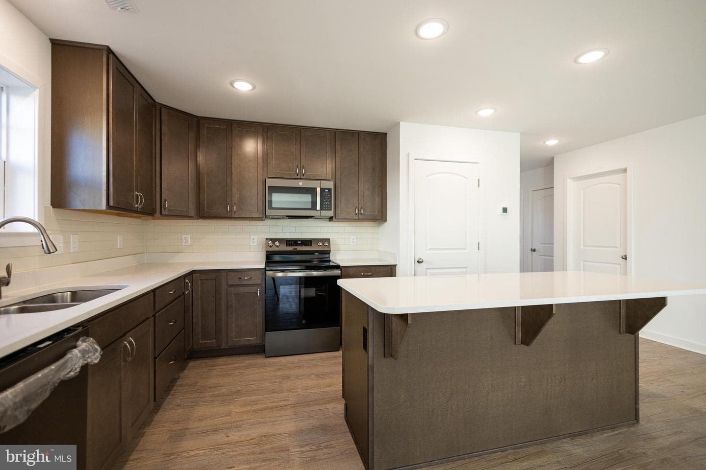 186 Dripping Spring Drive photo 10