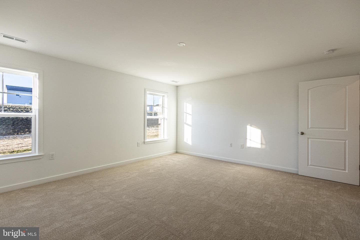186 Dripping Spring Drive photo 11