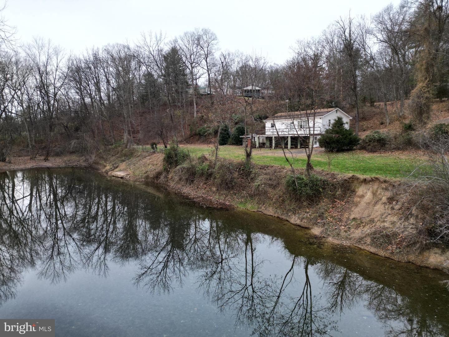 1041 Puffenburger Lane photo 21