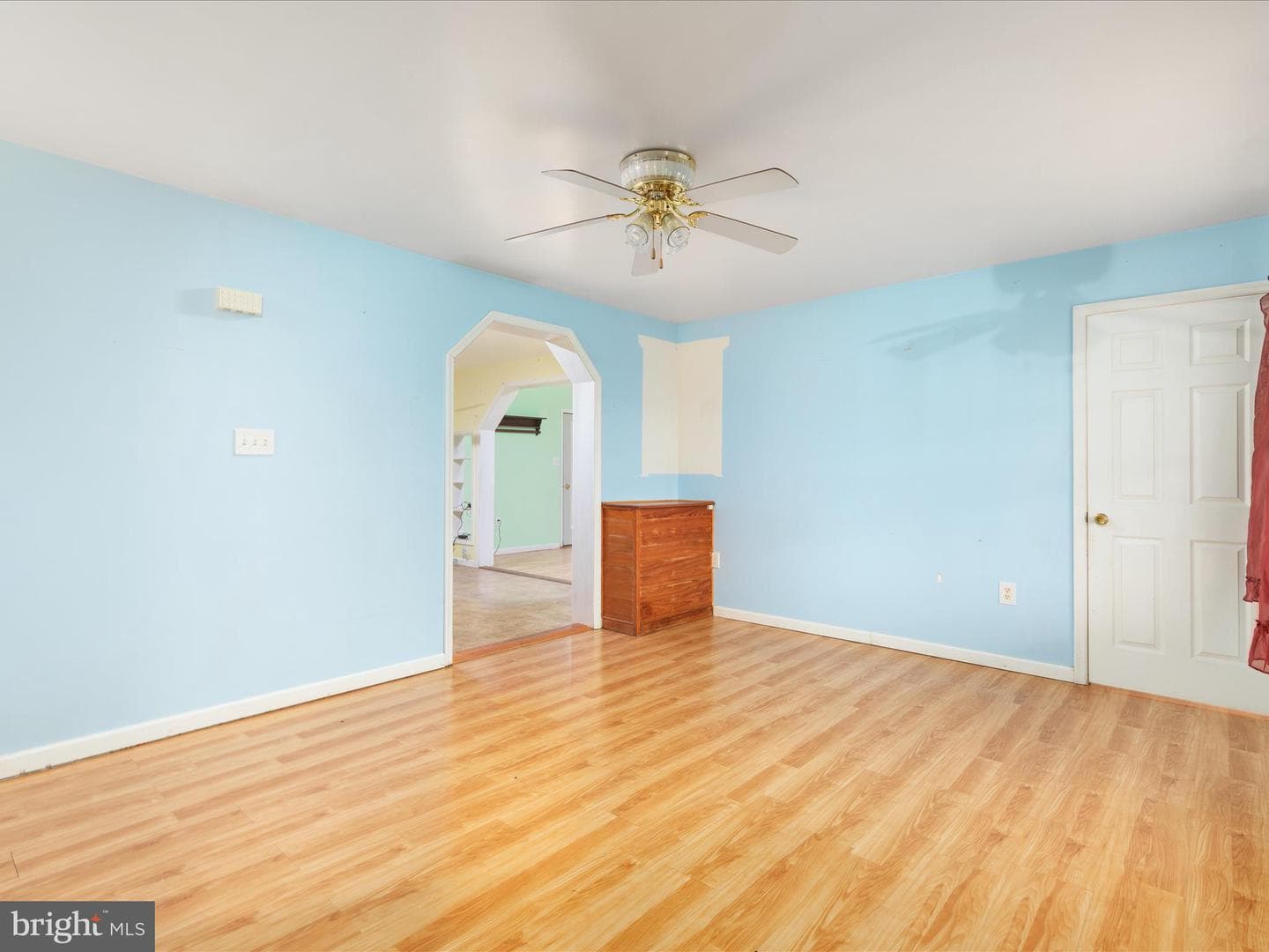 1041 Puffenburger Lane photo 38