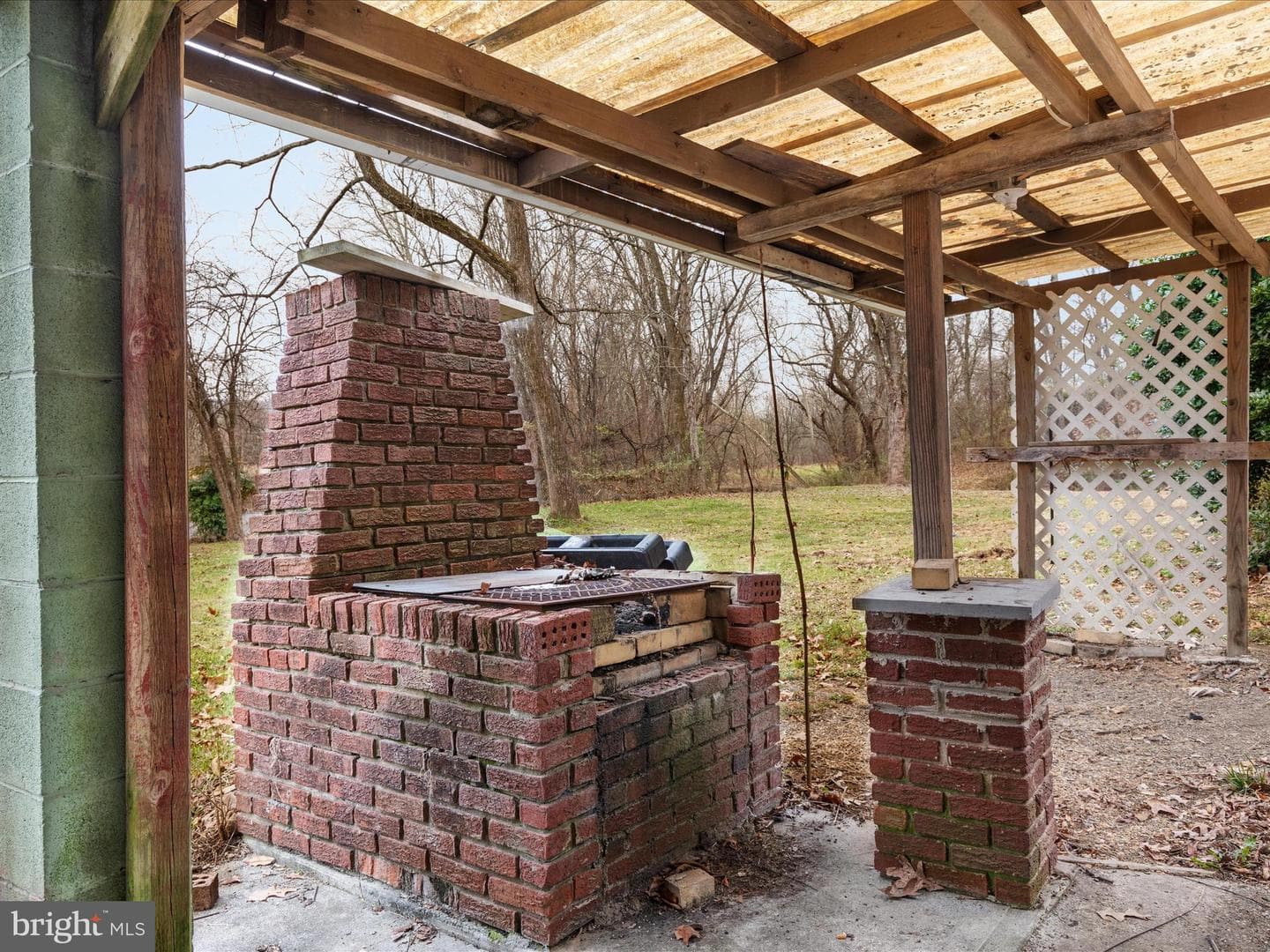 1041 Puffenburger Lane photo 60