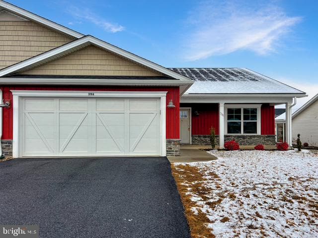 396 Dripping Spring Drive photo 1