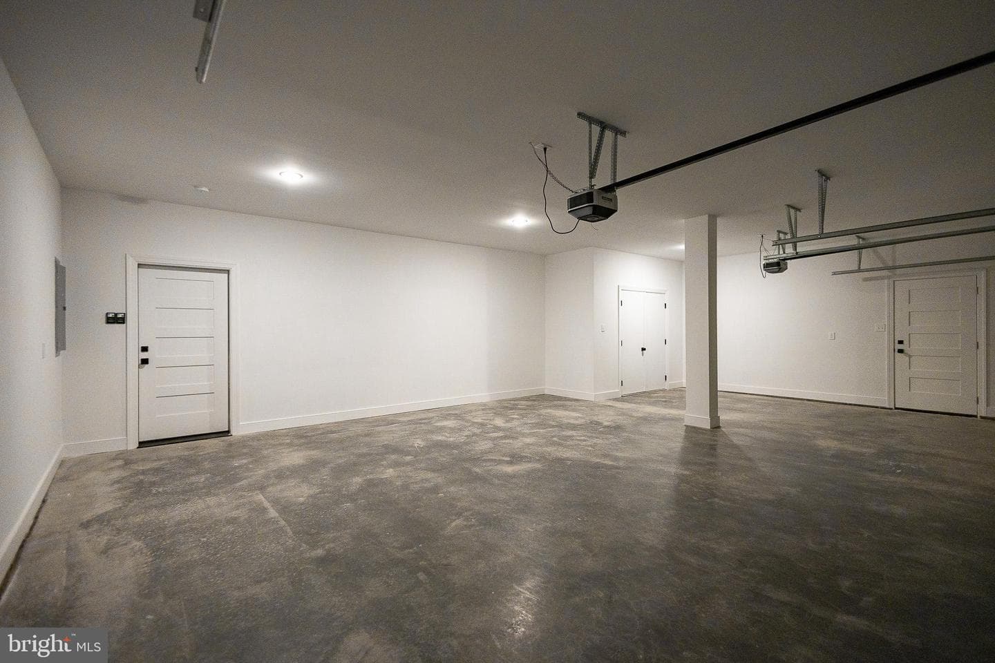 73 Midland Court photo 43