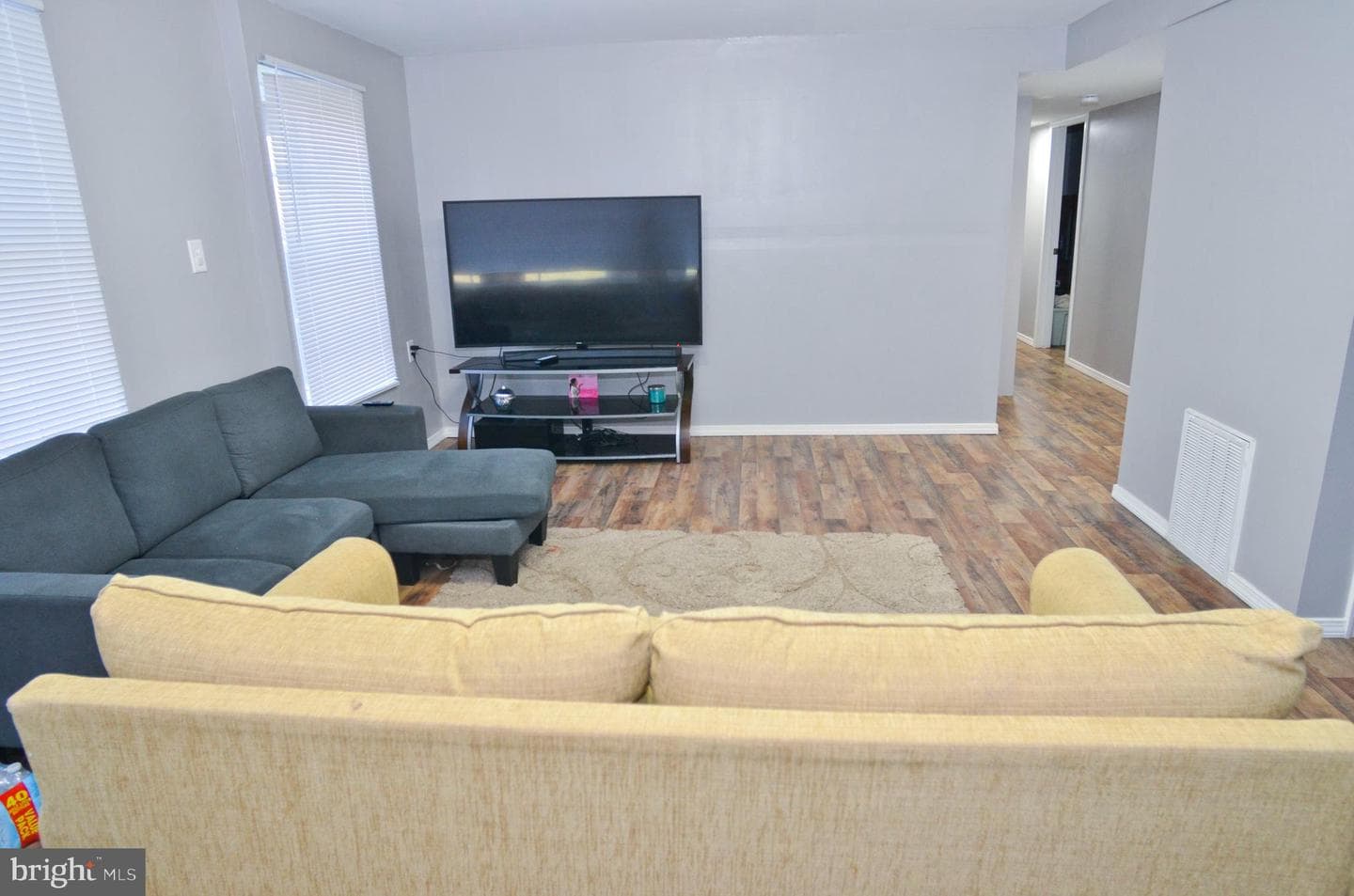 786 Ives Street photo 21