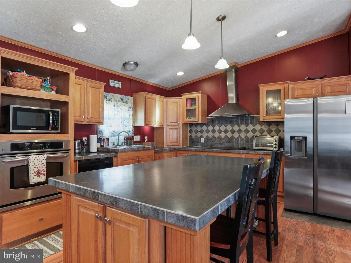 529 Royal Crest Drive photo 10