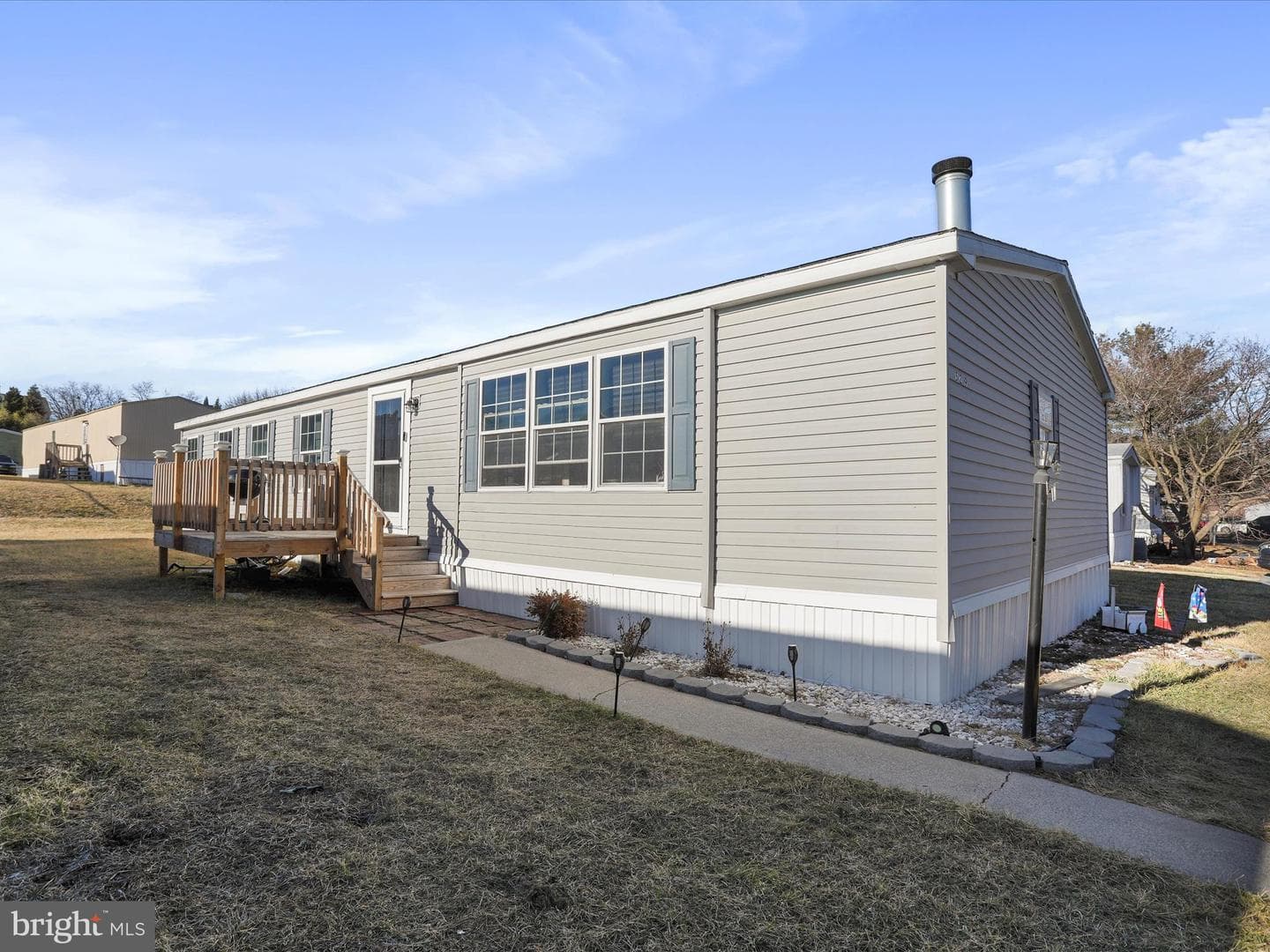 529 Royal Crest Drive photo 3