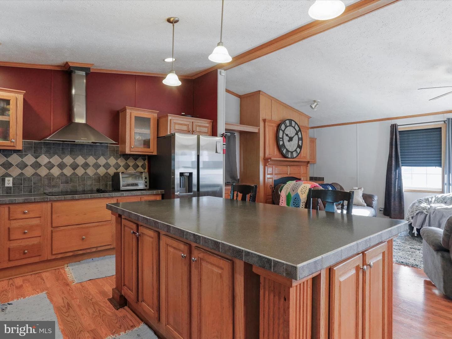529 Royal Crest Drive photo 9