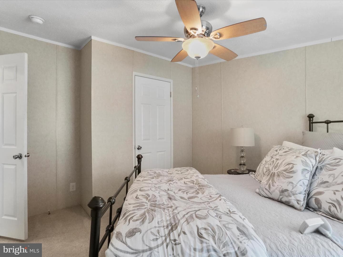 299 Valentine Drive photo 20