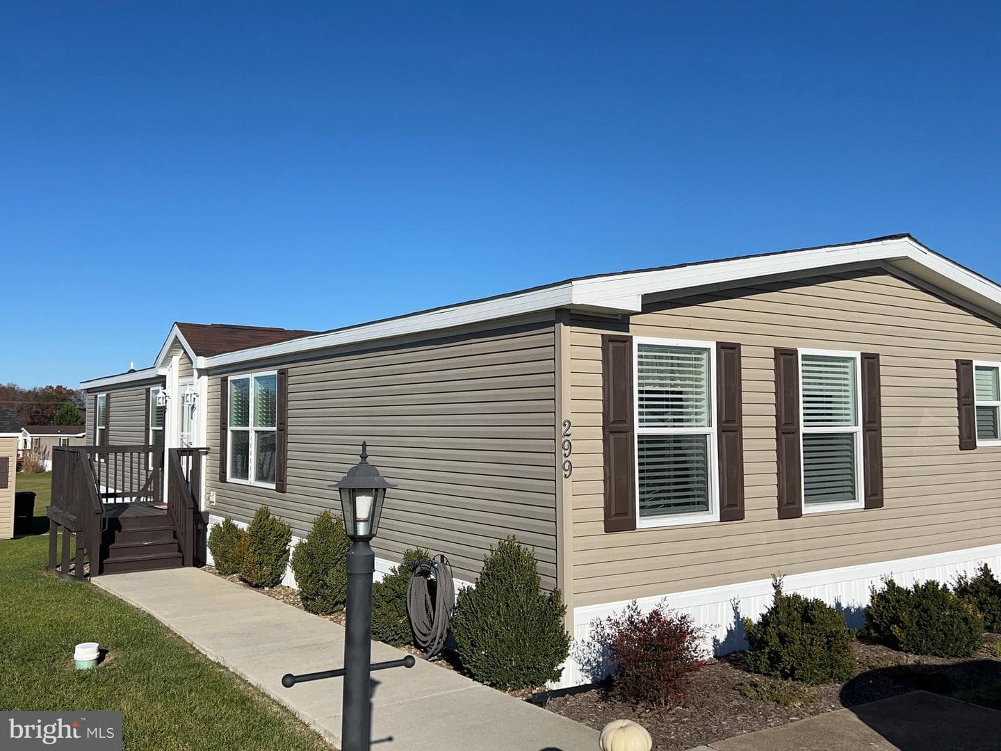 299 Valentine Drive photo 6