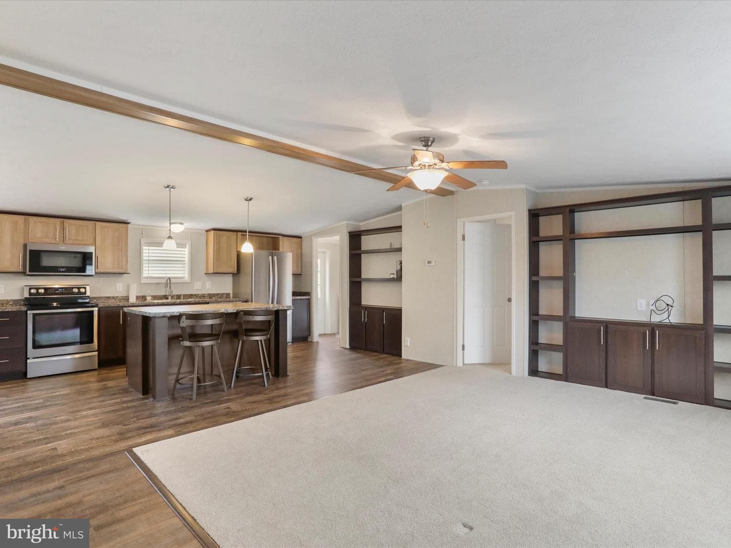 299 Valentine Drive photo 8
