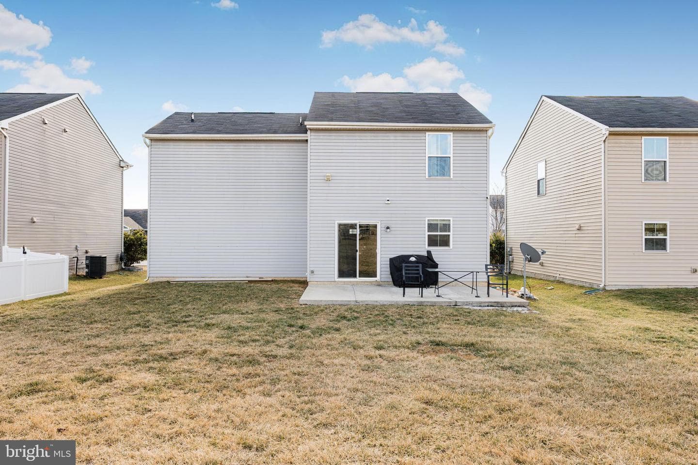 218 Singleton Way photo 24