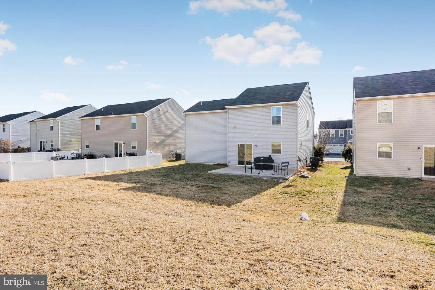 218 Singleton Way photo 26