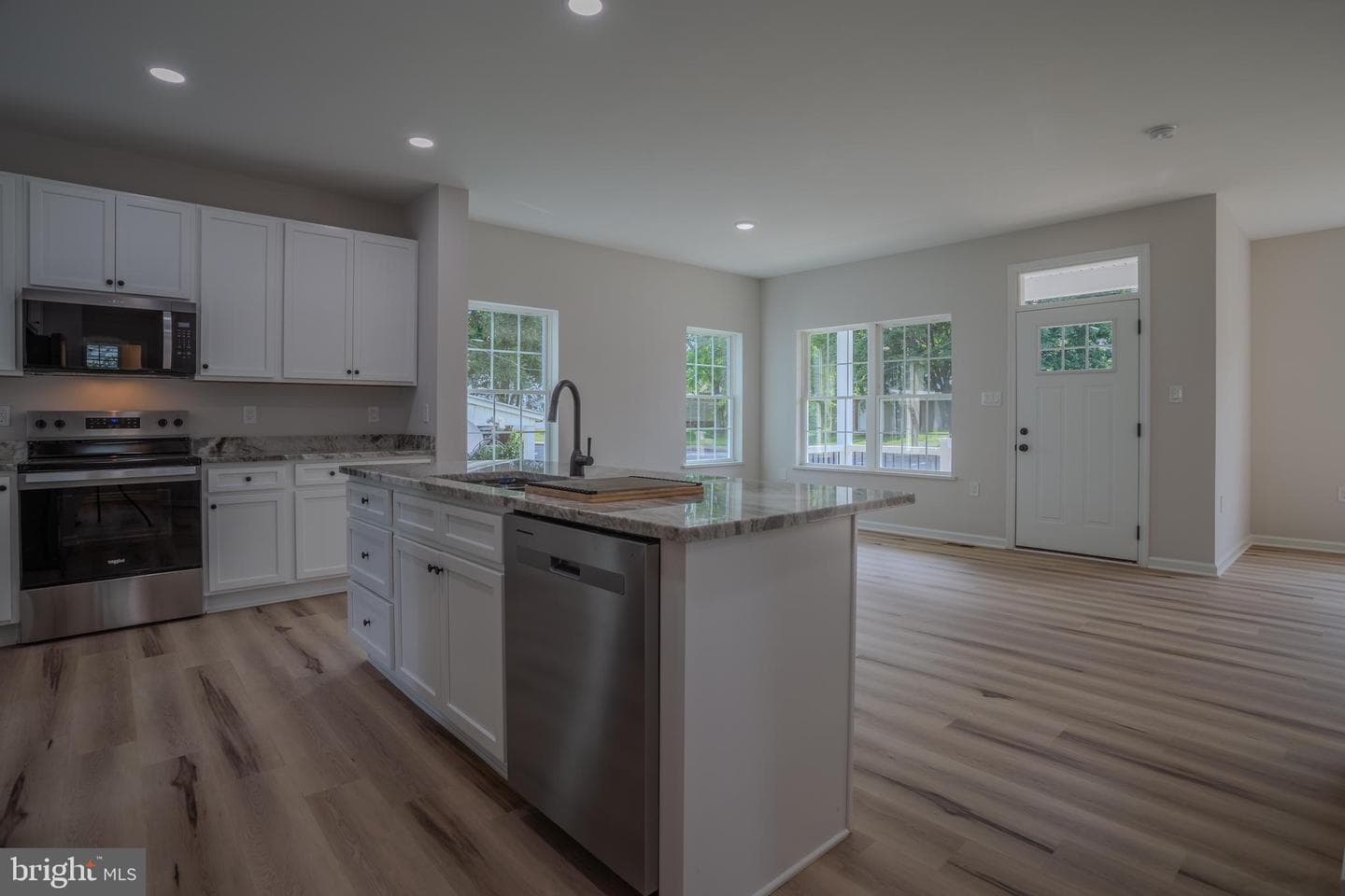 620 N High Street photo 12