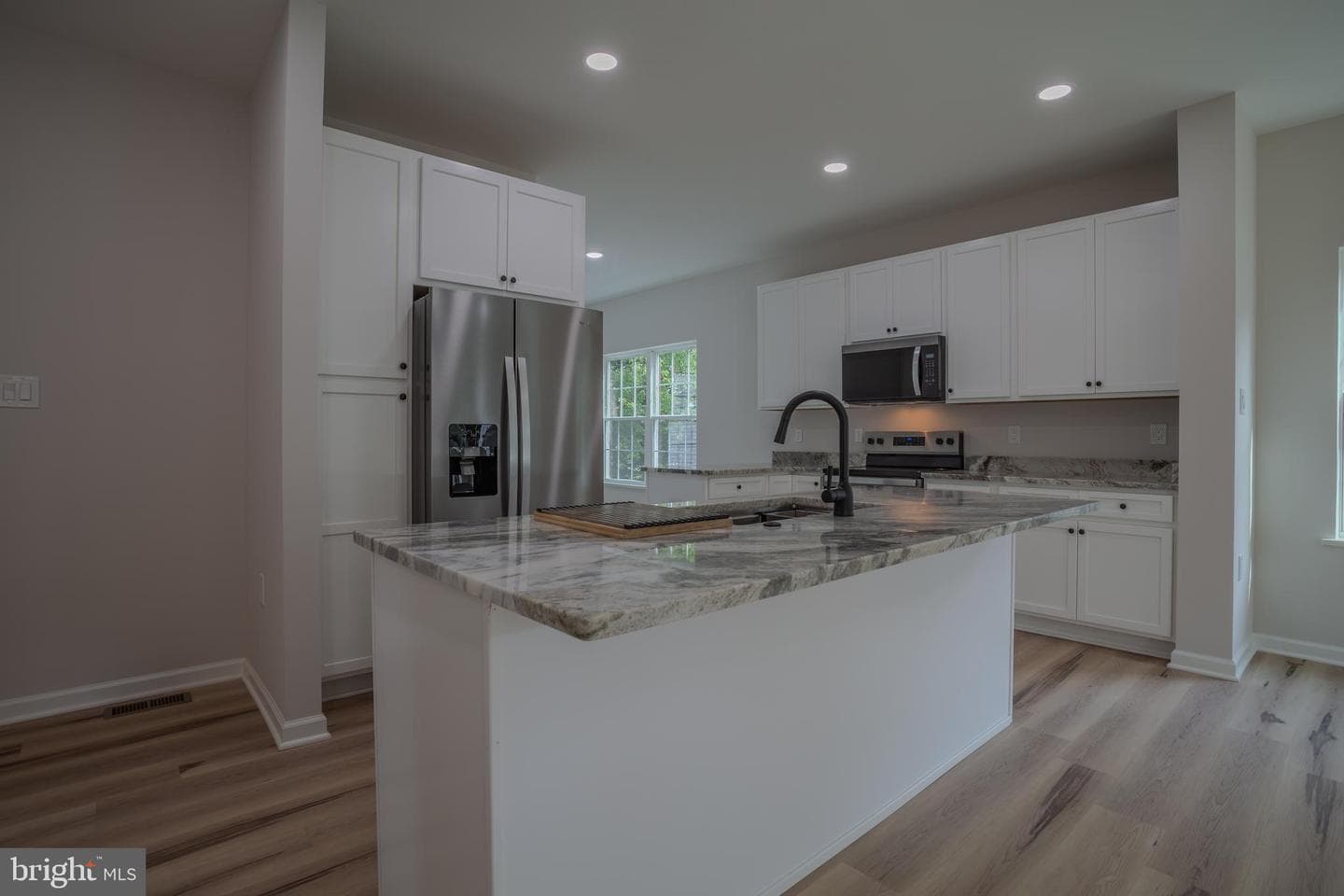 620 N High Street photo 13