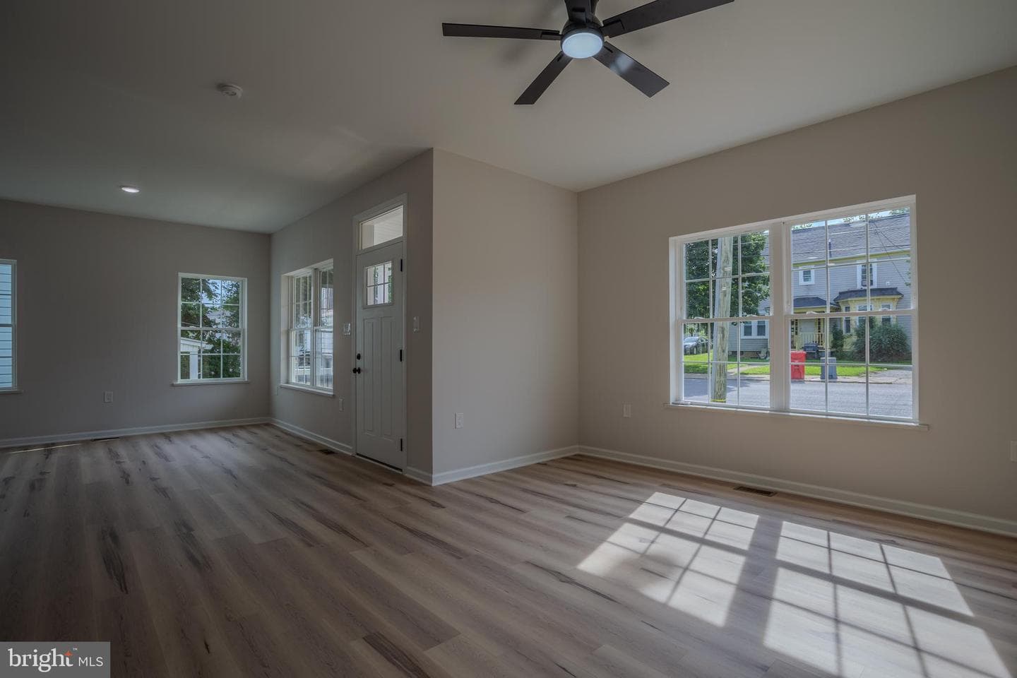 620 N High Street photo 15