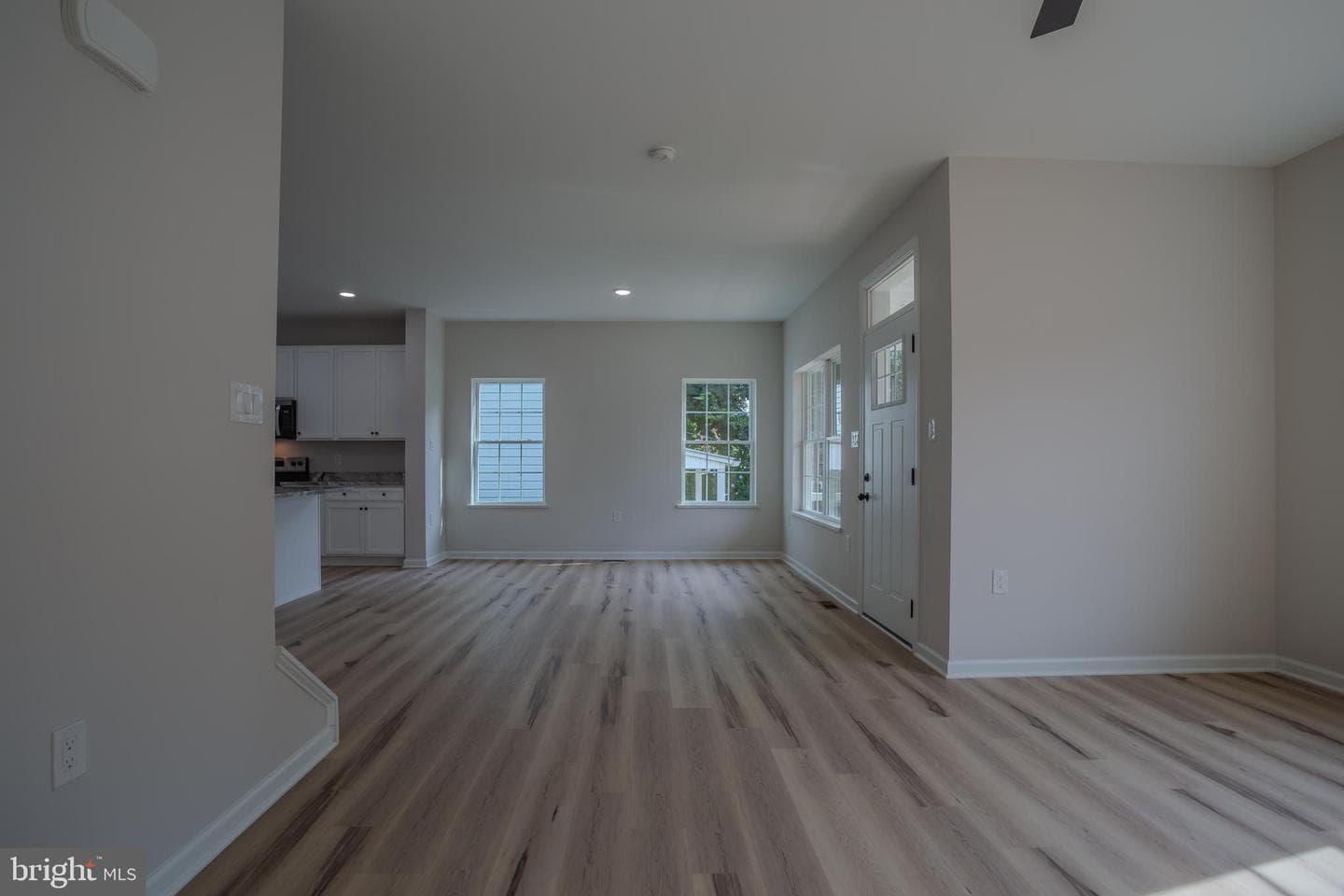 620 N High Street photo 16