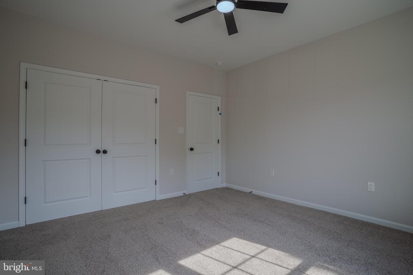 620 N High Street photo 27