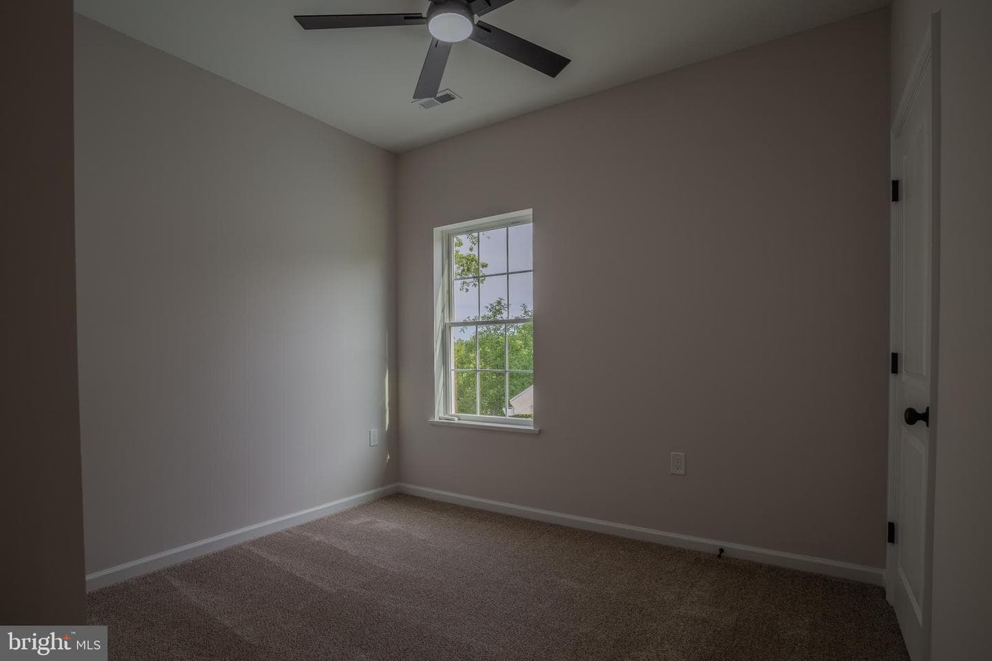 620 N High Street photo 33