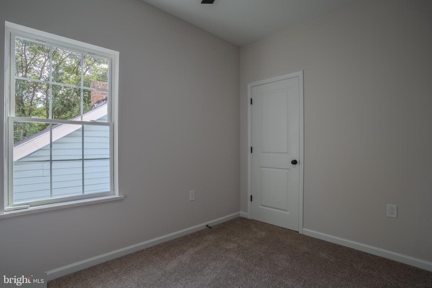 620 N High Street photo 35