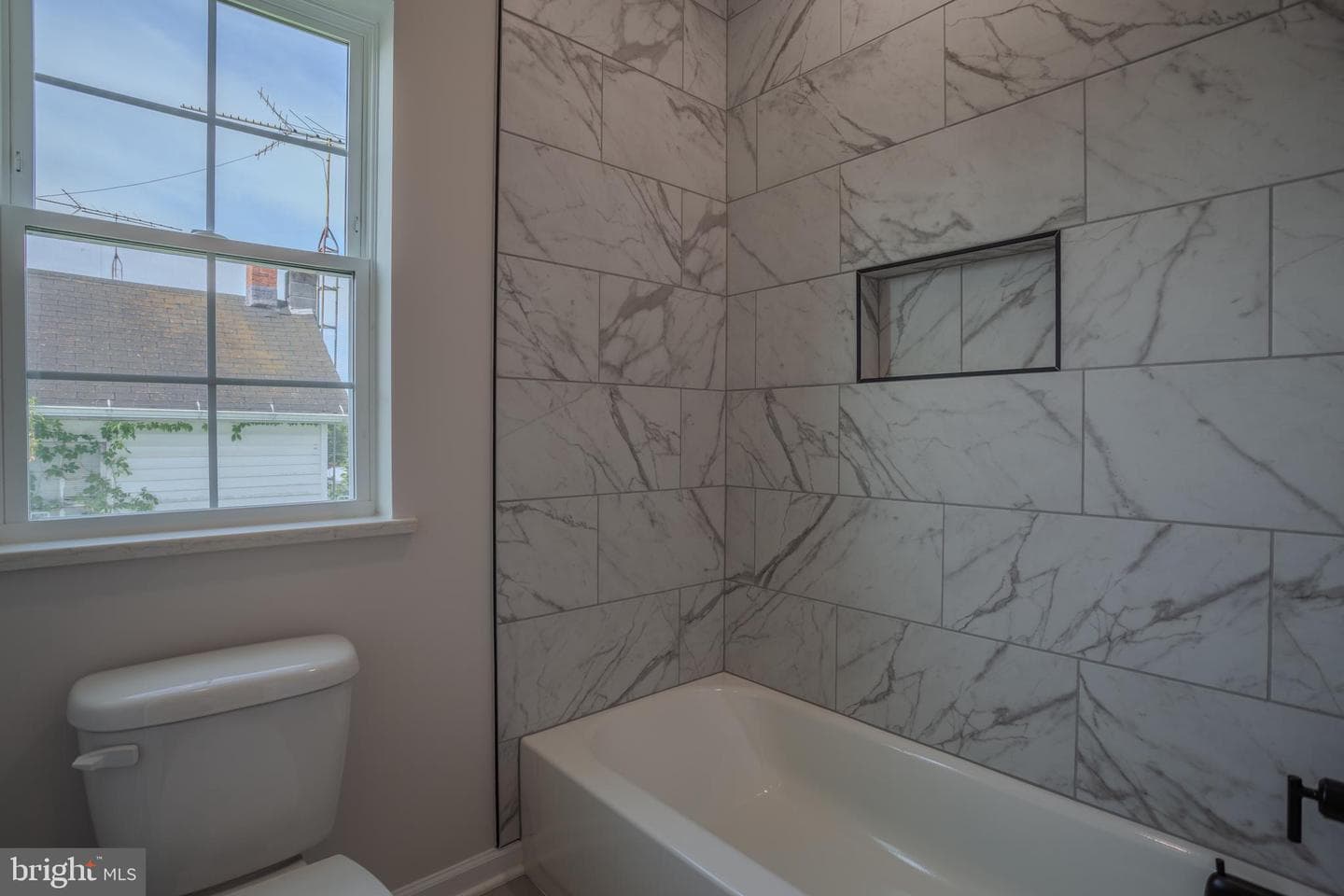 620 N High Street photo 38