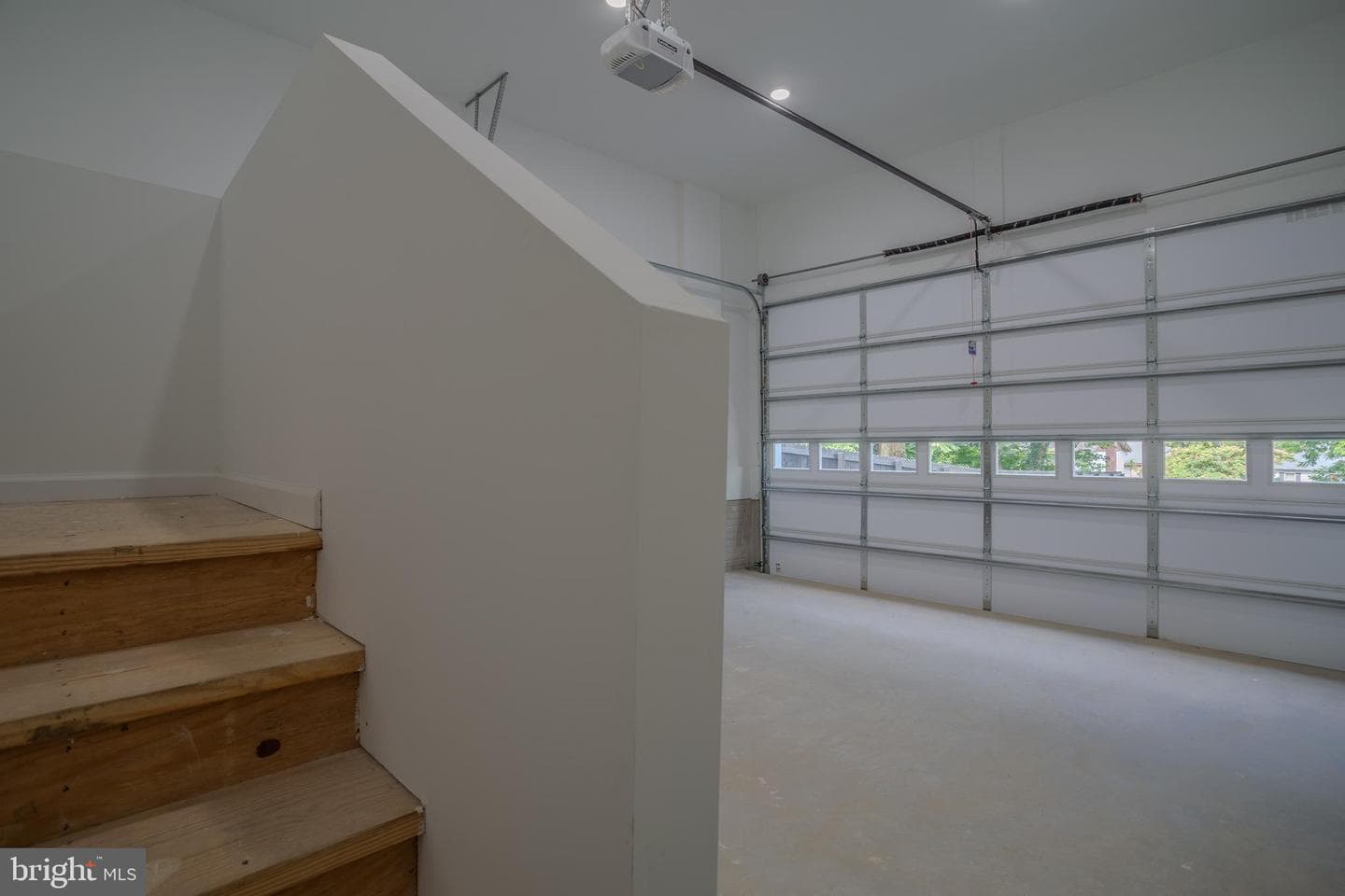 620 N High Street photo 41