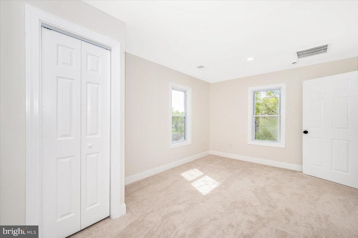 713 3rd Street photo 35