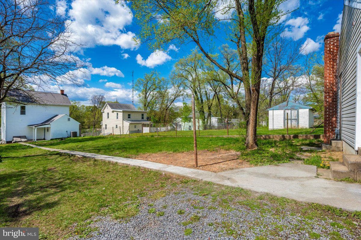 713 3rd Street photo 39