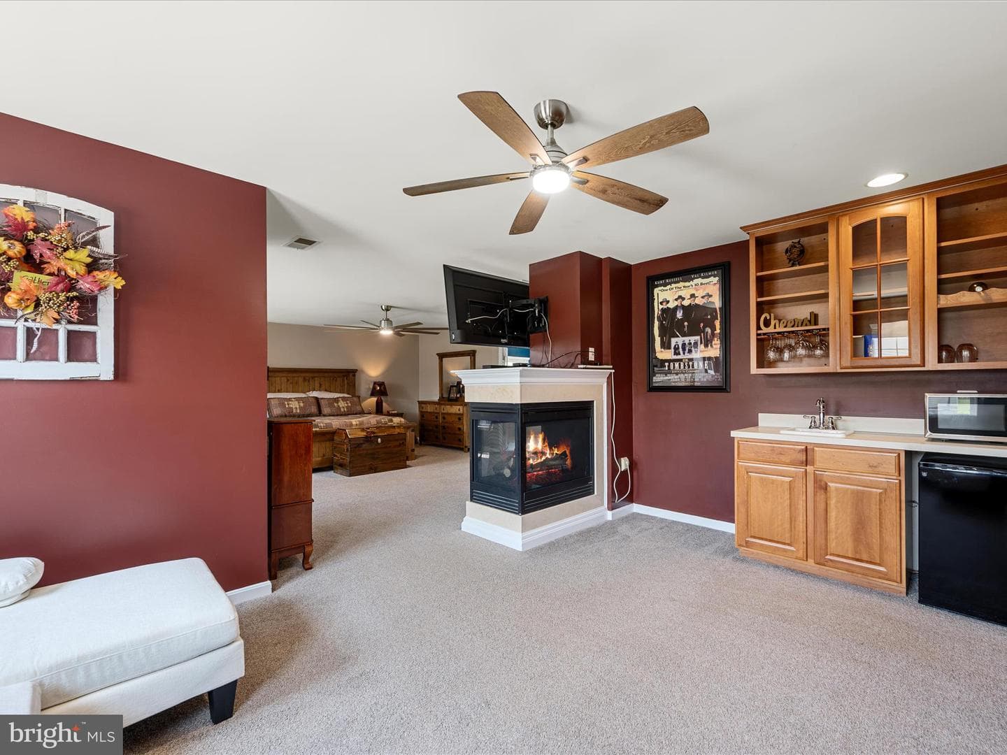 305 Fontana Circle photo 34