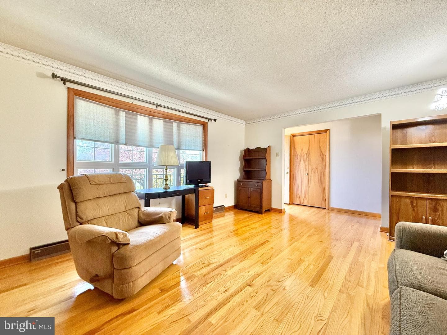153 Collins Drive photo 13